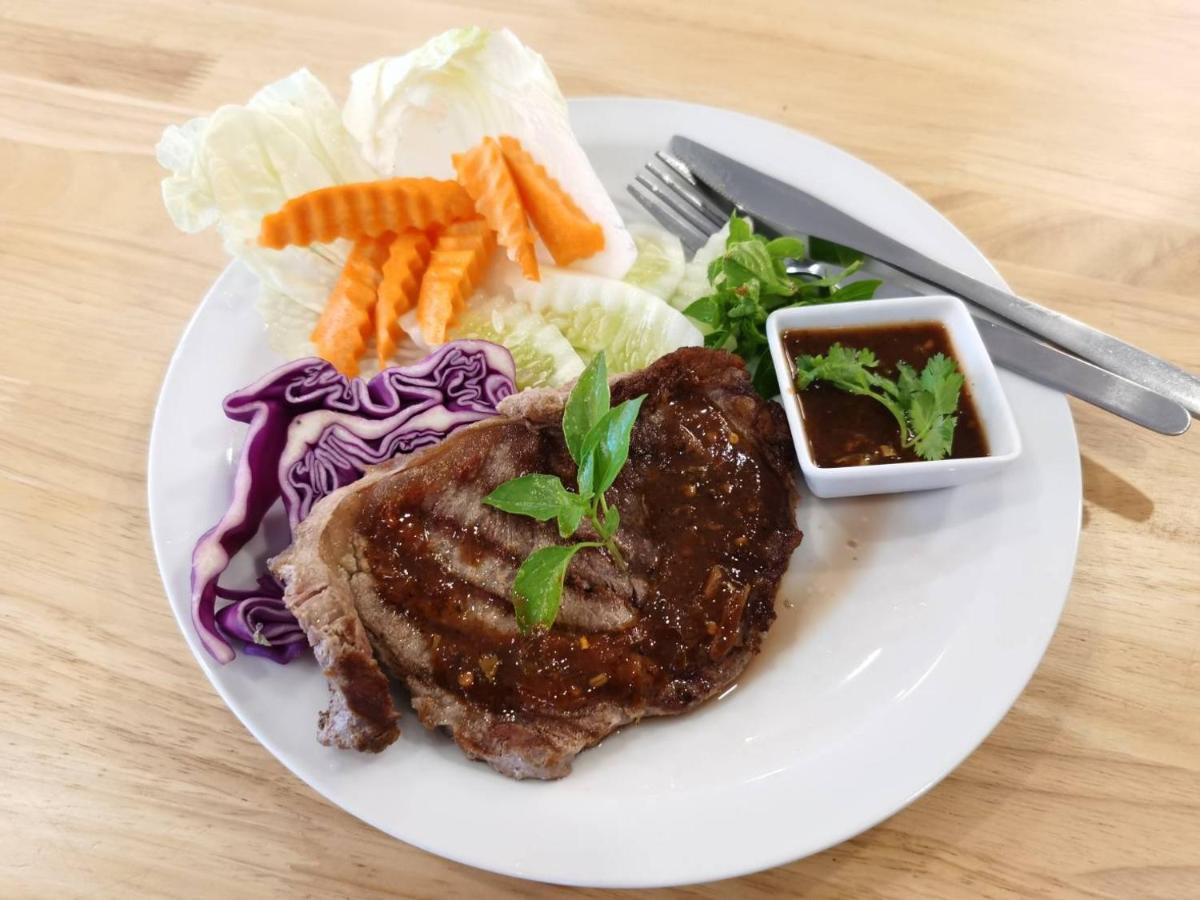 Interpark Hotel & Residence, Eastern Seaboard Rayong Bagian luar foto