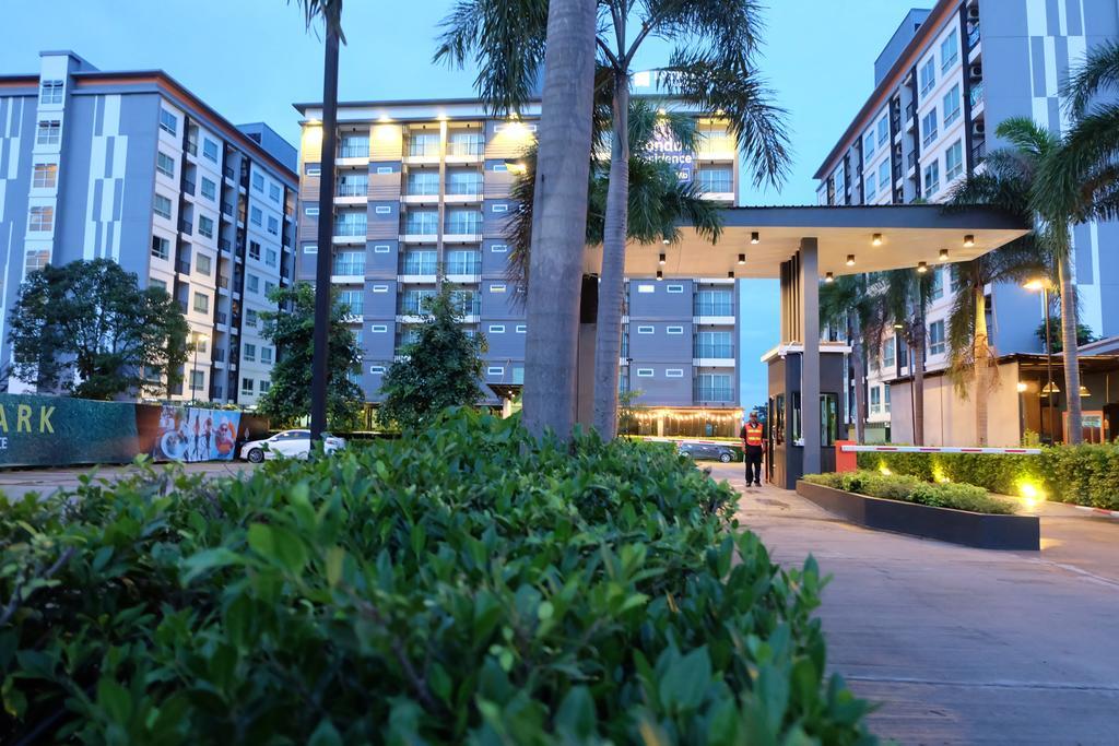 Interpark Hotel & Residence, Eastern Seaboard Rayong Bagian luar foto