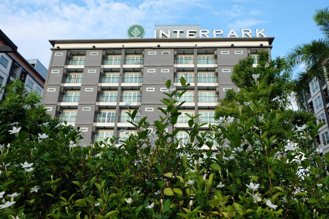 Interpark Hotel & Residence, Eastern Seaboard Rayong Bagian luar foto
