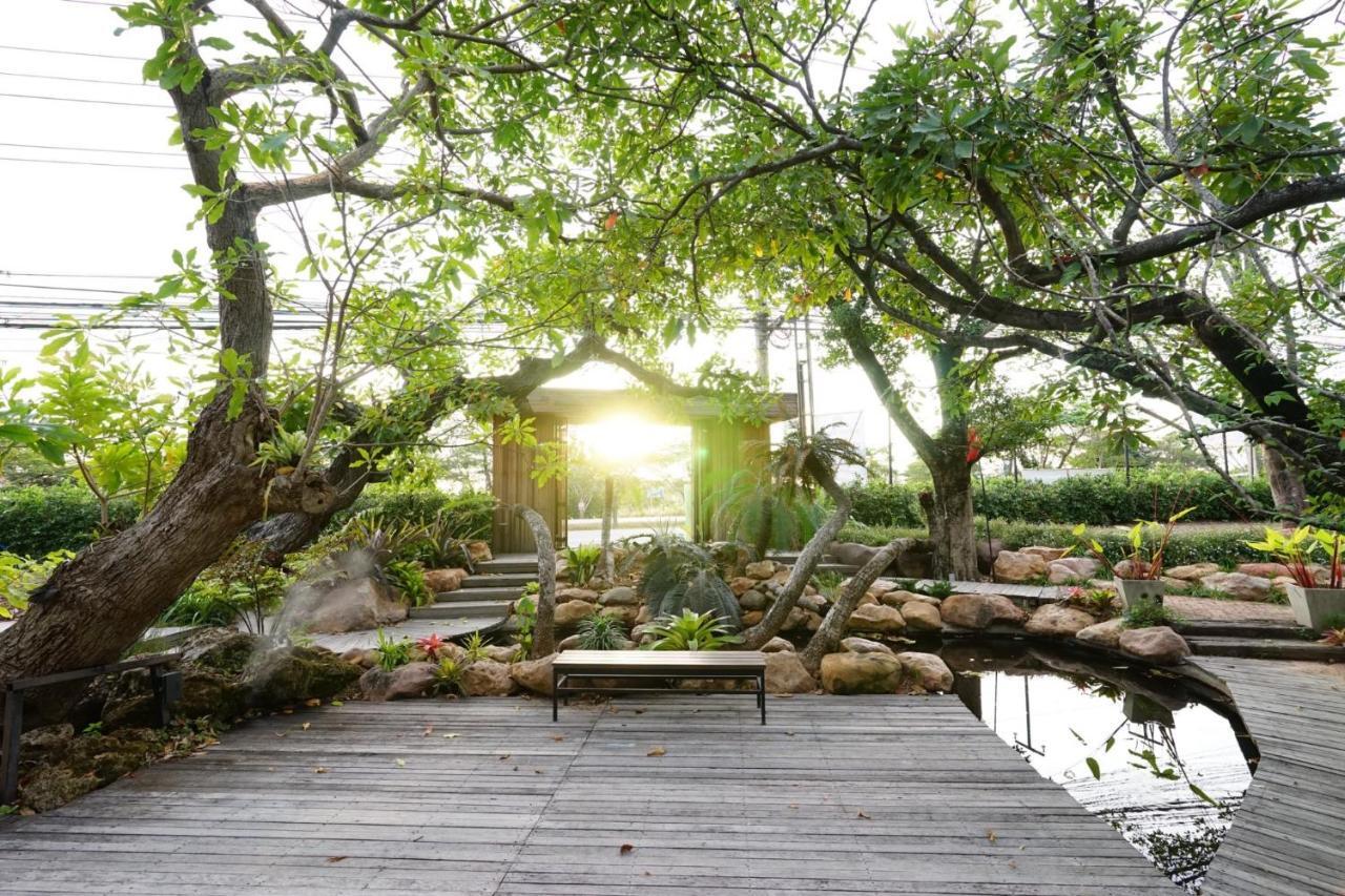 Interpark Hotel & Residence, Eastern Seaboard Rayong Bagian luar foto